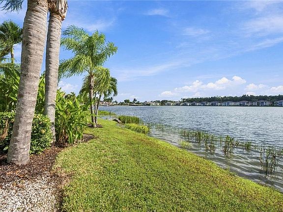 5th image of 2872 W Crown Pointe BLVD