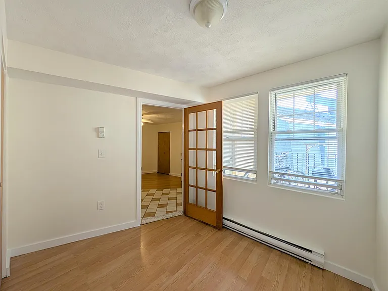 3 Holland St #4 — Photo 11