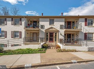 5801 Rexford Dr #802, Springfield, VA 22152