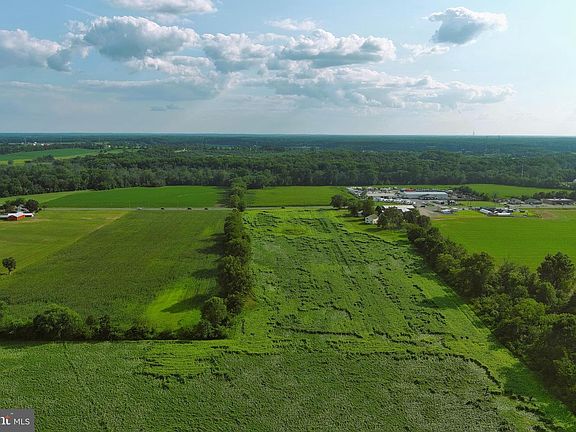 3rd image of L-13 Route 40