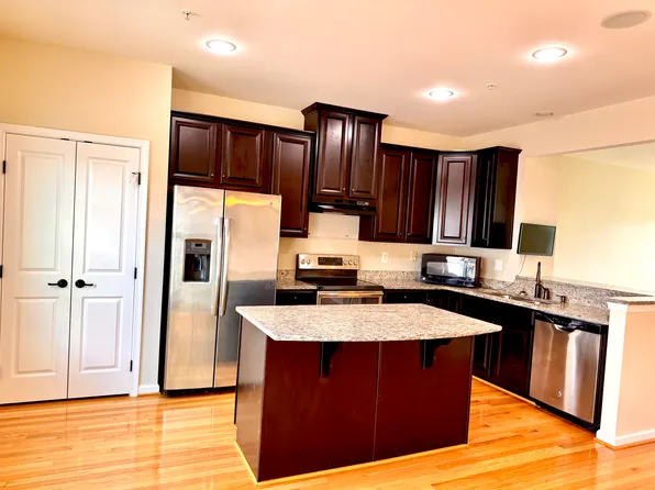 163 Moul Ave, Hanover, PA 17331
