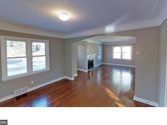 5th image of 902 Humboldt Ave