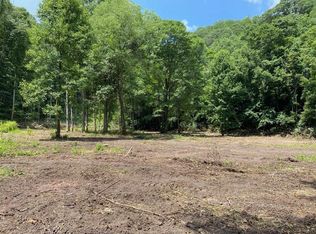 260 Broom St, Northfork, WV 24868