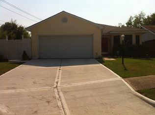 3510 Mica Dr, Houston, TX 77082