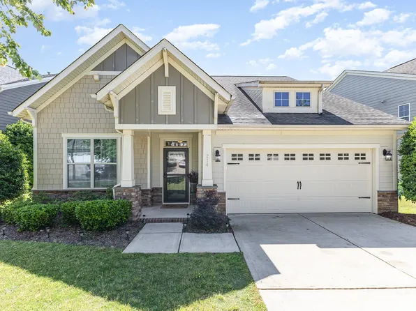 214 Blossom Ridge Dr, Mooresville, NC 28117