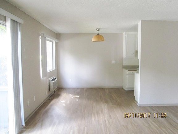 4th image of 3345 S Canfield Ave APT 114