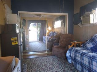 8826 Quartz Ave, Northridge, CA 91324