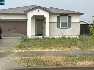1909 Rustic Oak Ln, Fairfield, CA 94571