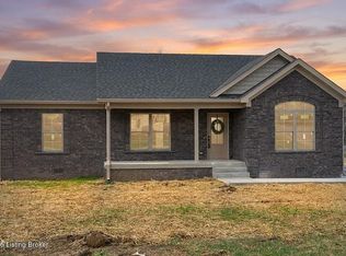 1472 Tucker Dr, Bardstown, KY 40004