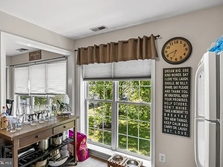 116 Wildflower Pl — Photo 8