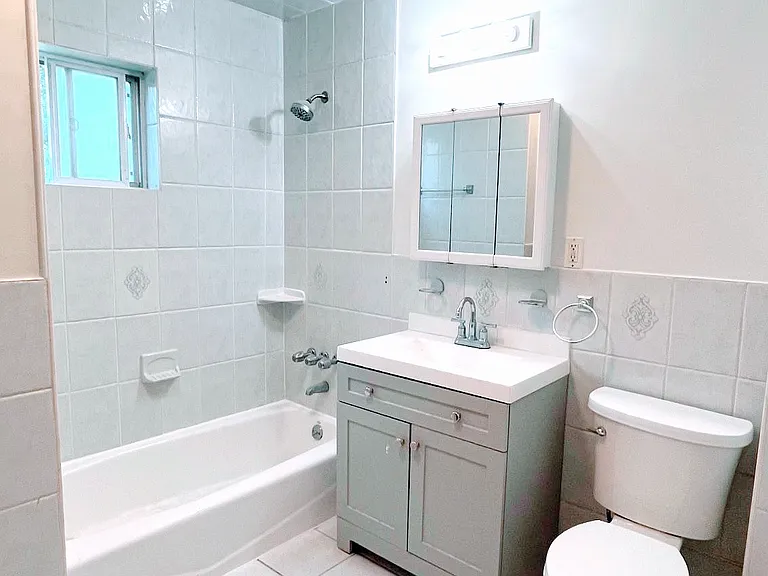 25 Cassidy Pl #2 — Photo 11