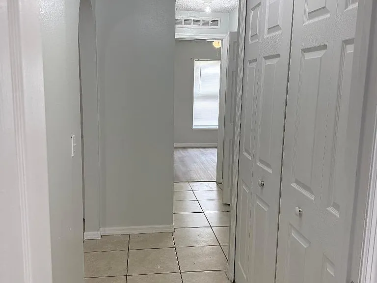 754 Toulon Dr — Photo 17