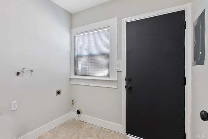 1240 Martin Ave #A — Photo 9