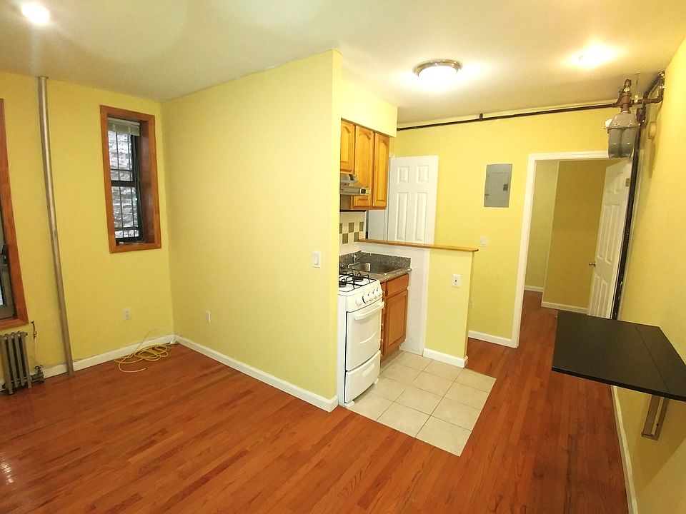 1st image of 58 Henry St APT 8