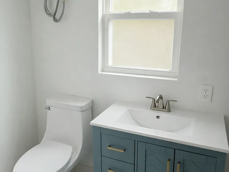 2433B Live Oak Rd — Photo 6