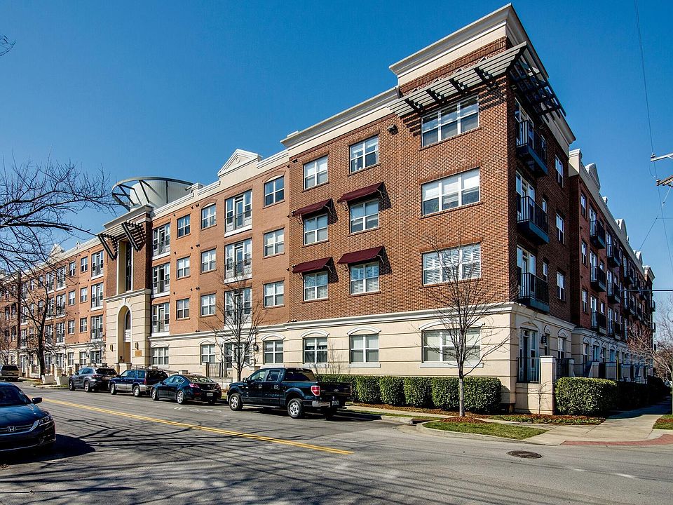 1st image of 3000 Vanderbilt Pl APT 301