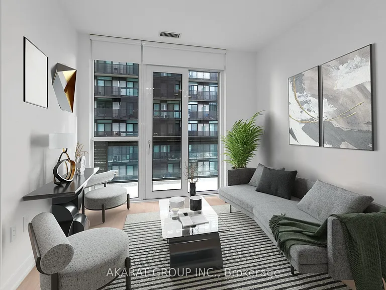 39 Roehampton Ave #2407 — Photo 2