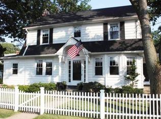 11 Golf Rd, Havertown, PA 19083