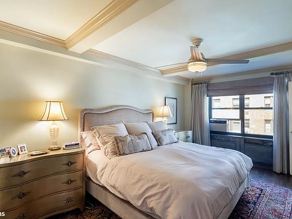 5th image of 230 E 73rd St #7C