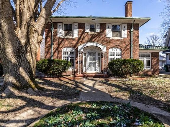 2nd image of 966 E Cantrell St