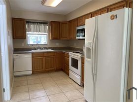 1540 Piney Rd