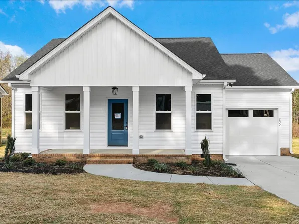 209 Terrell St, Norlina, NC 27563