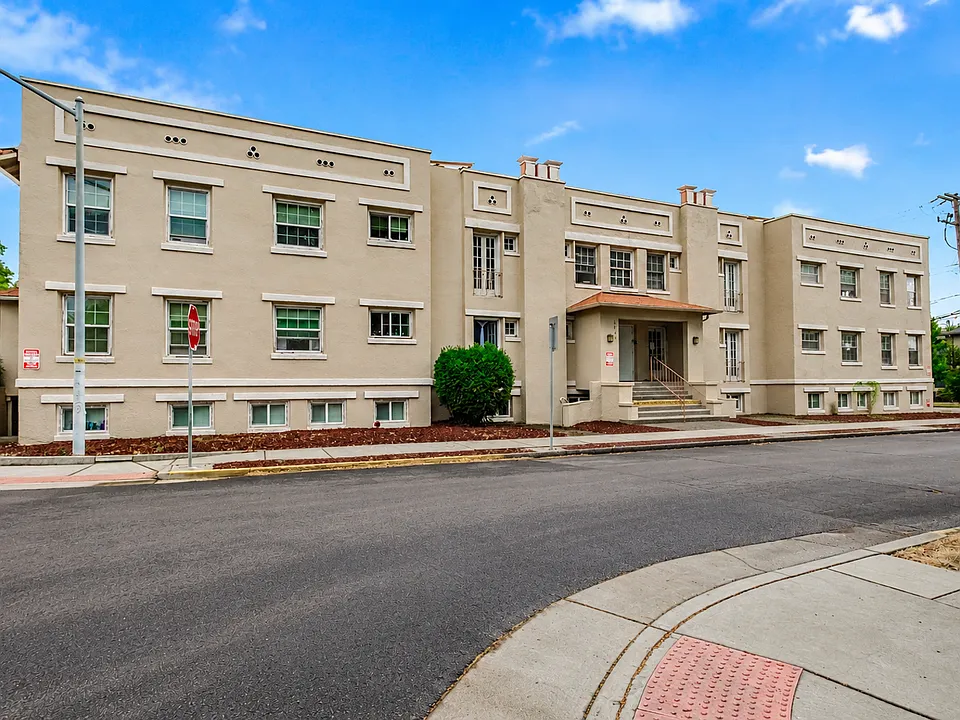 Avondale Apartments