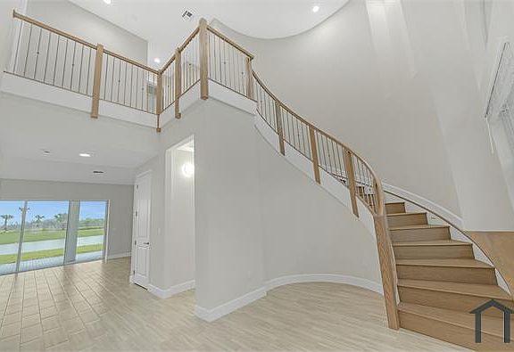 2nd image of 5218 Liberty Ln #5218