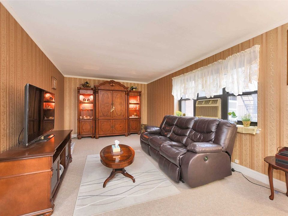 1st image of 3131 138th St #K