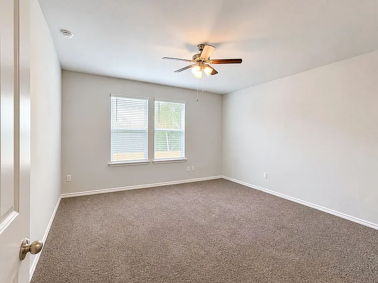 3790 Moffat Ct — Photo 11