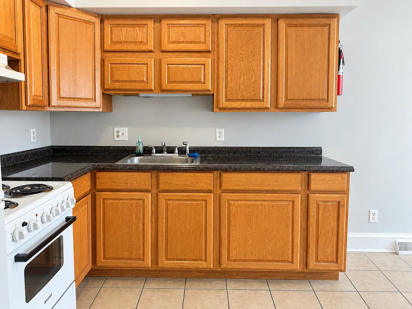 1 bed, $1,310 — Photo 2
