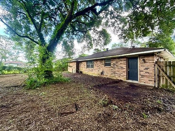 2nd image of 2245 Vickers Dr