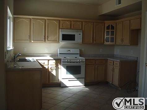 4th image of 13724 Paseo De Fe Cir