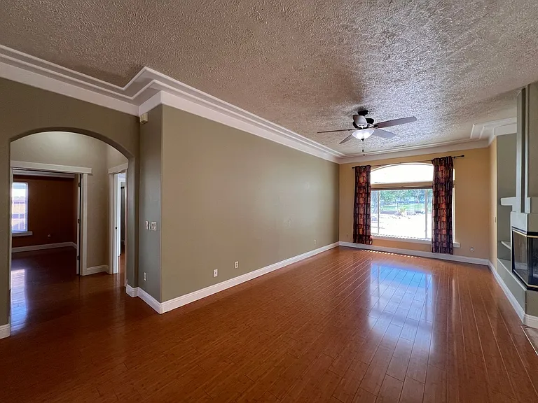 1021 Pepper Ln — Photo 20