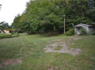 15572 Hamstring Wc 842 Rd, Fayetteville, AR 72704