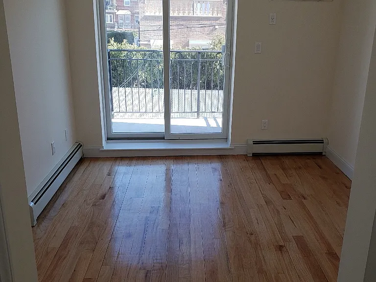 121 Bay 23rd St #3A — Photo 8
