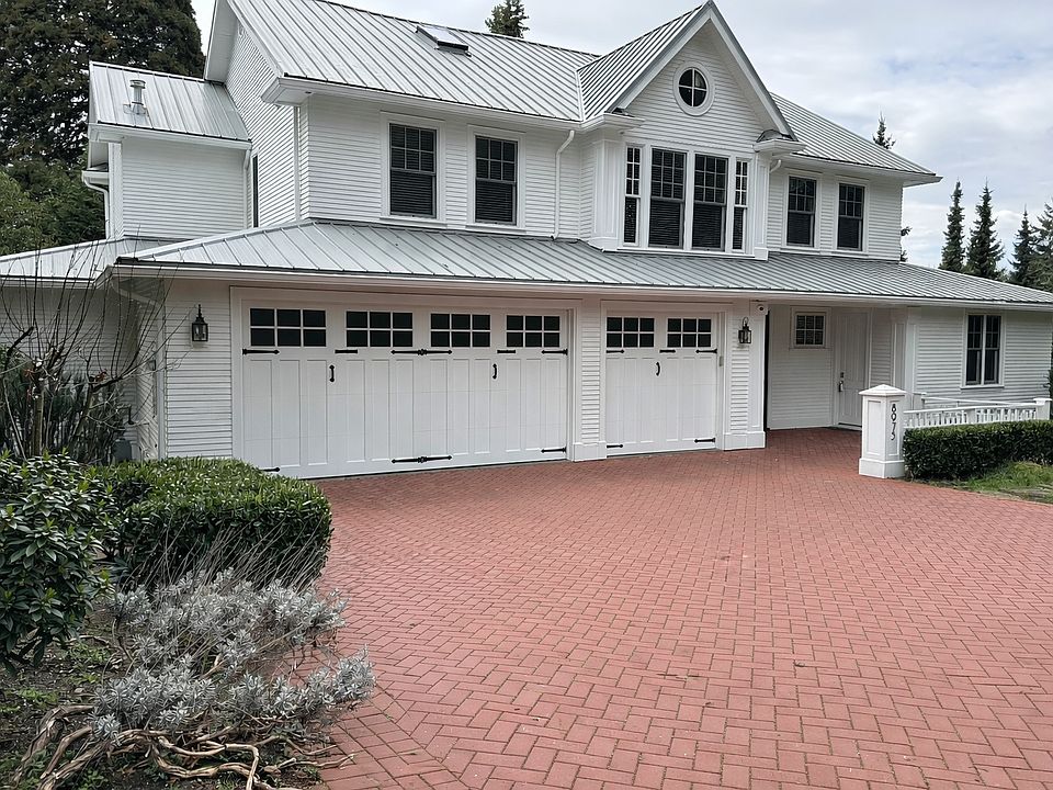 1st image of 8975 NE 10th St