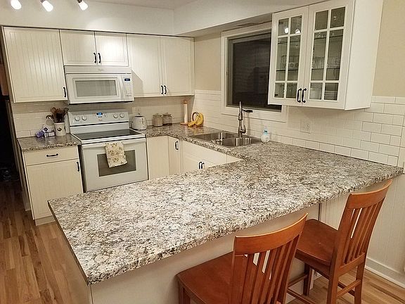 3rd image of 108 Orlando Ave