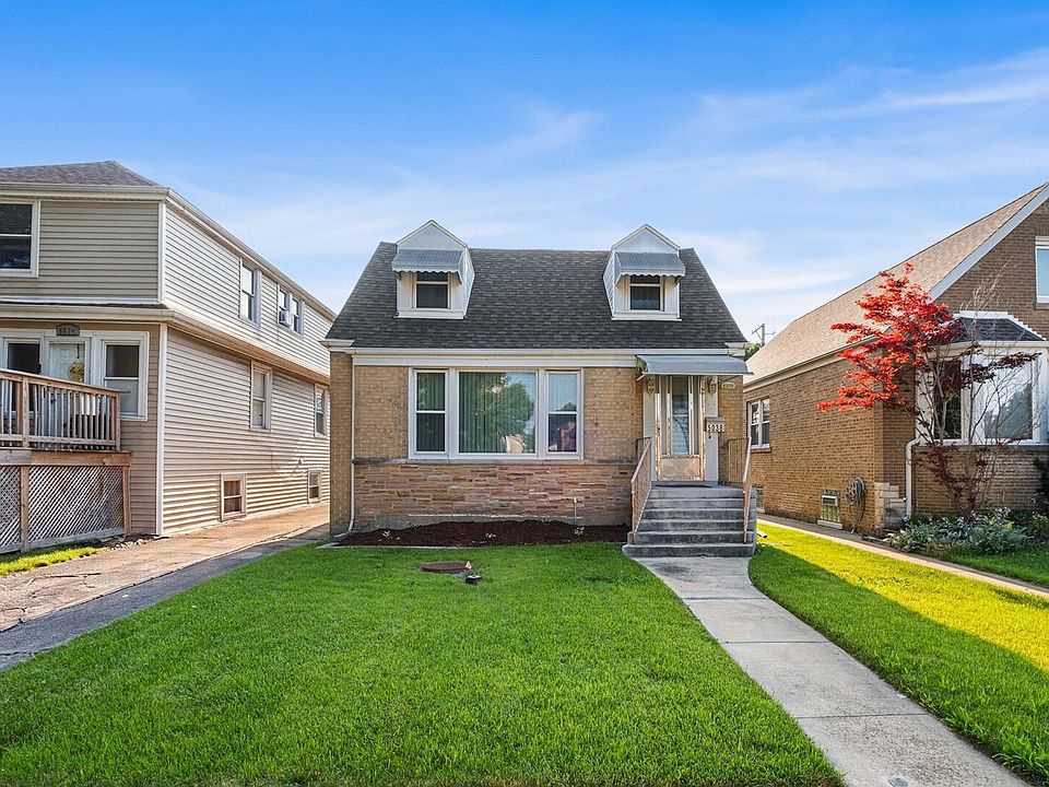1st image of 5038 N Nagle Ave