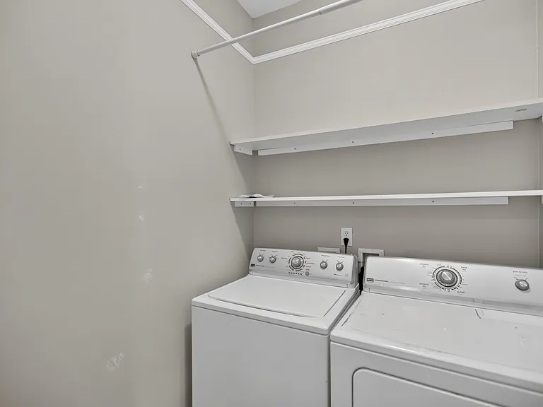 831 Rutledge Ave — Photo 19