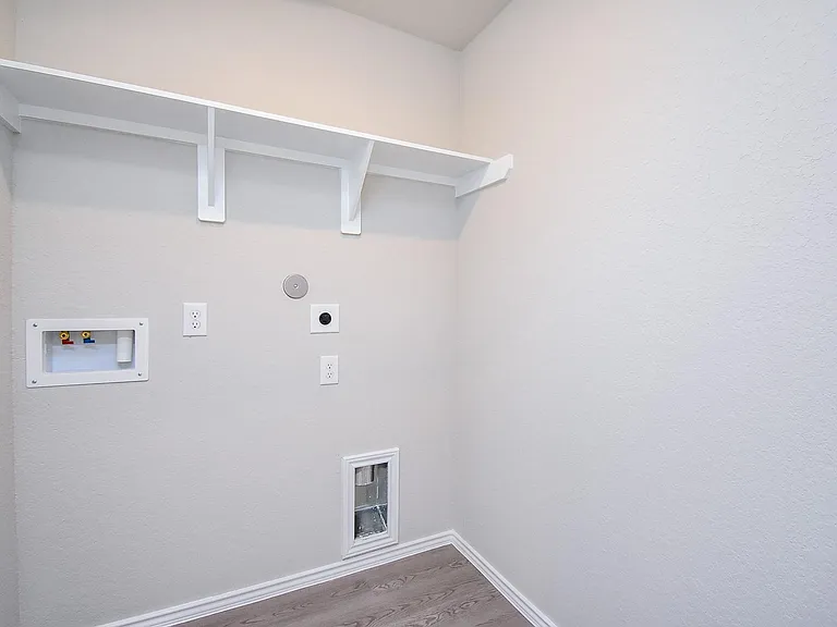 8006 Camphor Ct — Photo 23