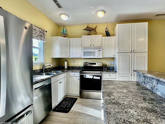 4th image of 4134 Vanessa Drive SE Unit 13
