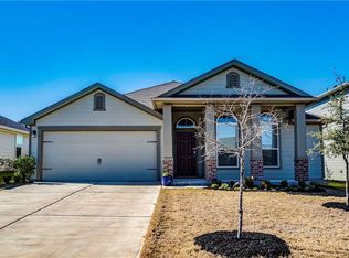 404 Nueces River Trl, Hutto, TX 78634