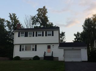6 Alder St, Milford, NH 03055