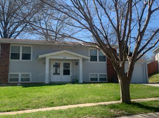 2369 Wesford Dr, Maryland Heights, MO