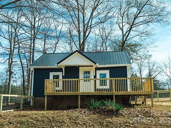 4th image of 134 Williams Way