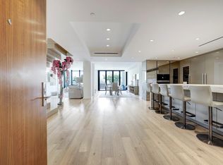 3433 Westheimer Rd #206, Houston, TX 77027