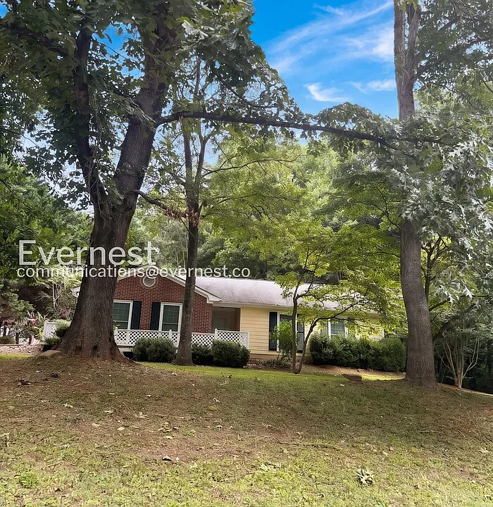 240 Cottonpatch Rd