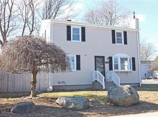 6 Fairview Ave, Warren, RI 02885