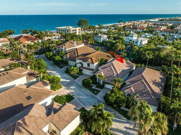 302 Alicante Drive, Juno Beach, FL 33408